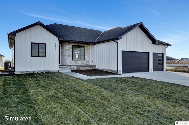 10500 S 75th Street, Lincoln, NE 68516