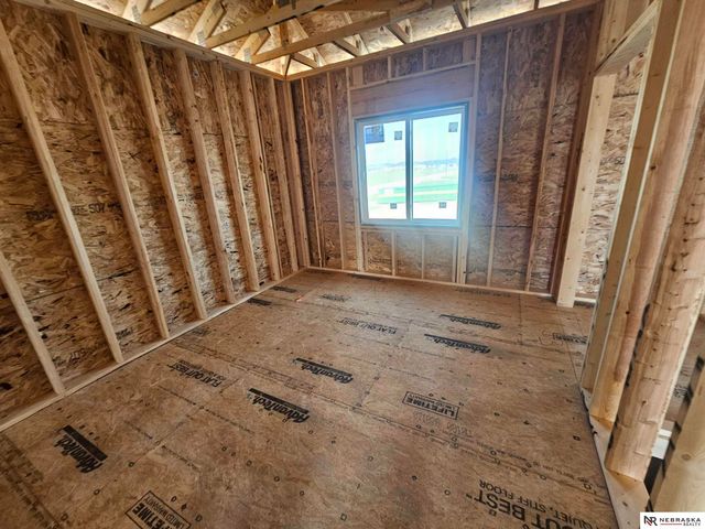 10500 S 75th Street, Lincoln, NE 68516
