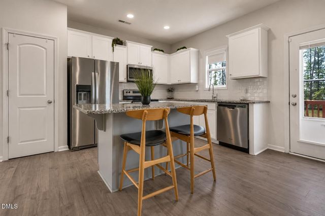 142 Greenhouse Street, Zebulon, NC 27597