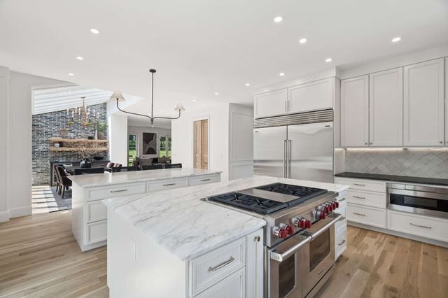 110 Lynnwood Blvd, Nashville, TN 37205