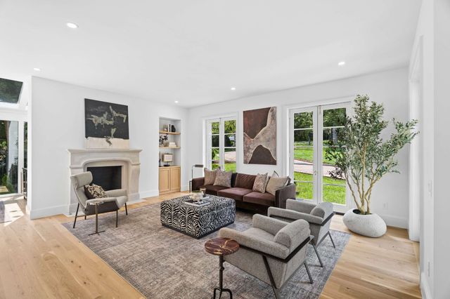 110 Lynnwood Blvd, Nashville, TN 37205