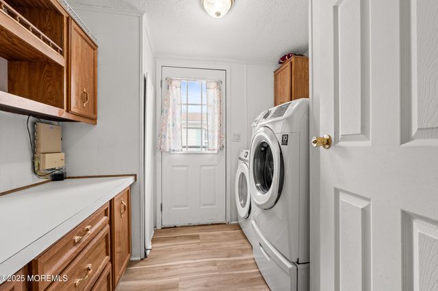 1991 NJ 37, 110, Toms River, NJ 08757