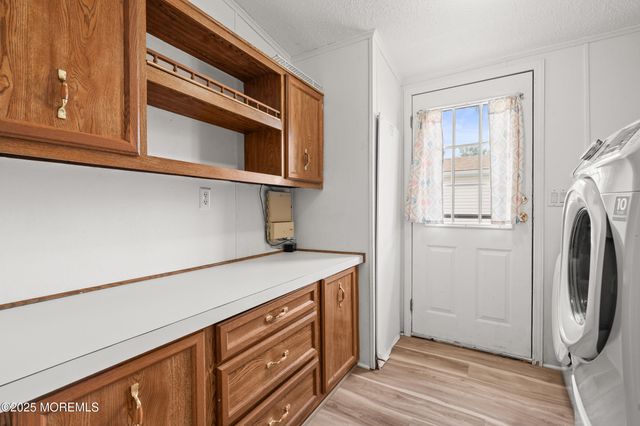 1991 NJ 37, 110, Toms River, NJ 08757