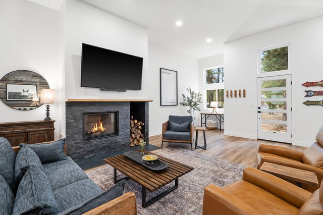 17133 Norwalk Road, Bend, OR 97707