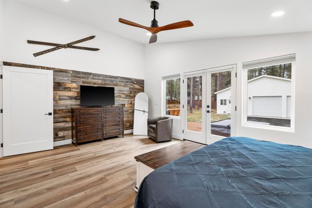 17133 Norwalk Road, Bend, OR 97707