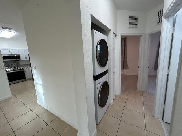 9257 SW 227th Street 26, Cutler Bay, FL 33190