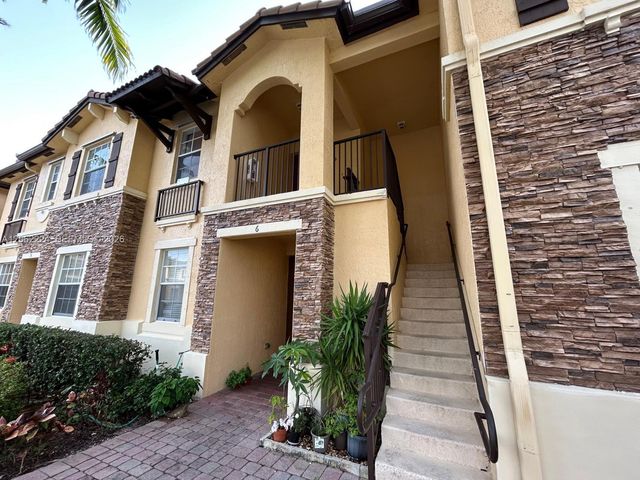 9257 SW 227th Street 26, Cutler Bay, FL 33190