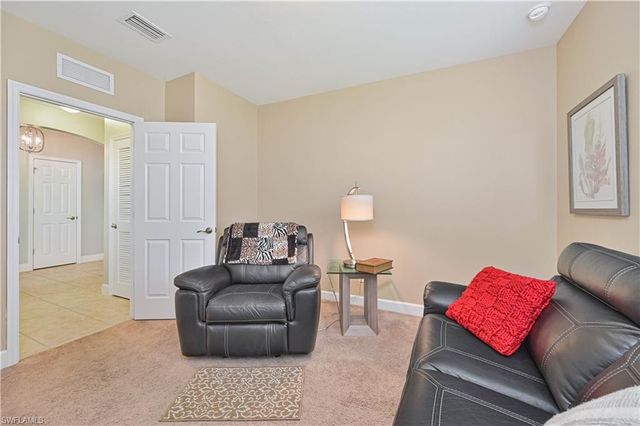 2877 Apple Blossom DR, Alva, FL 33920