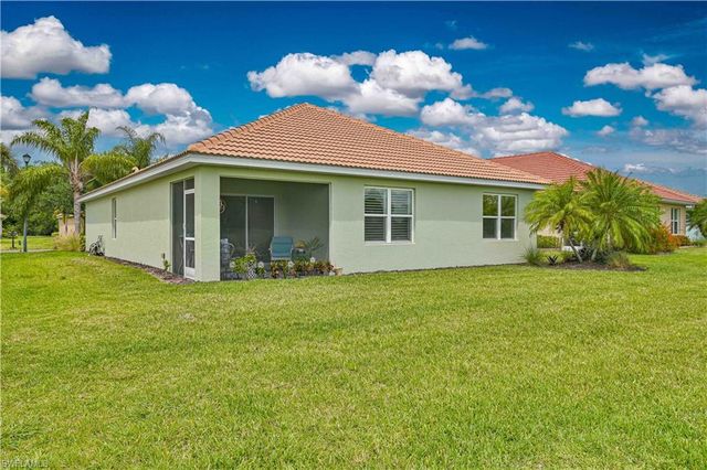 2877 Apple Blossom DR, Alva, FL 33920