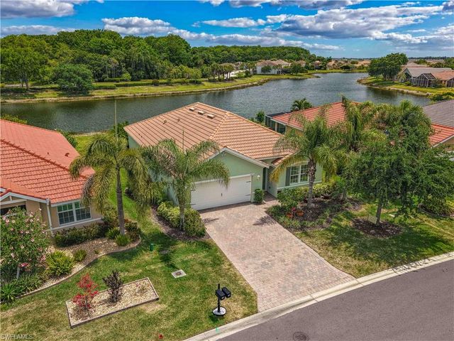 2877 Apple Blossom DR, Alva, FL 33920