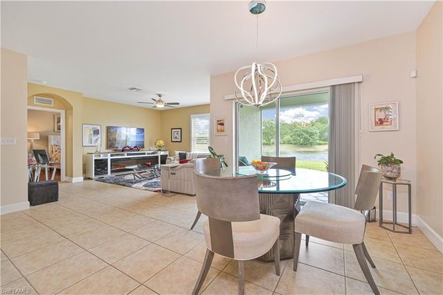 2877 Apple Blossom DR, Alva, FL 33920