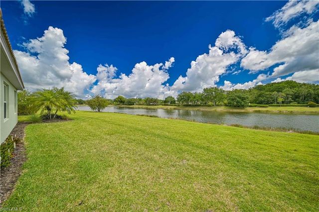 2877 Apple Blossom DR, Alva, FL 33920