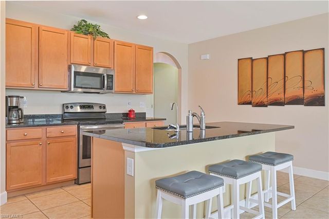 2877 Apple Blossom DR, Alva, FL 33920