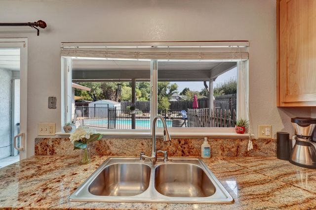 6224 E Wedgefield Way, Orangevale, CA 95662