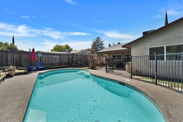6224 E Wedgefield Way, Orangevale, CA 95662