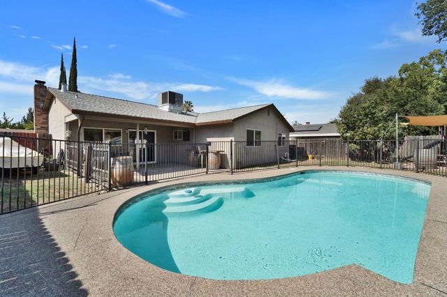 6224 E Wedgefield Way, Orangevale, CA 95662