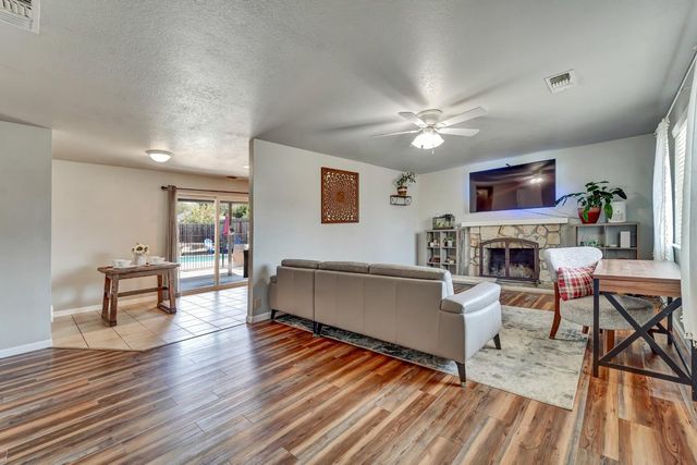 6224 E Wedgefield Way, Orangevale, CA 95662