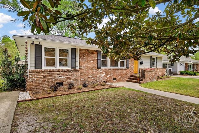 206 E 65th Street, Savannah, GA 31405
