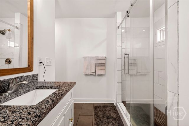 206 E 65th Street, Savannah, GA 31405