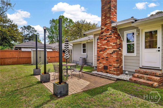 206 E 65th Street, Savannah, GA 31405