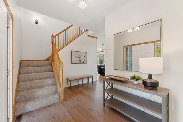 3069 Meadow Brook Drive, Woodbury, MN 55125