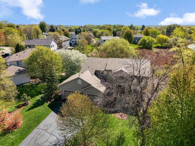 3069 Meadow Brook Drive, Woodbury, MN 55125