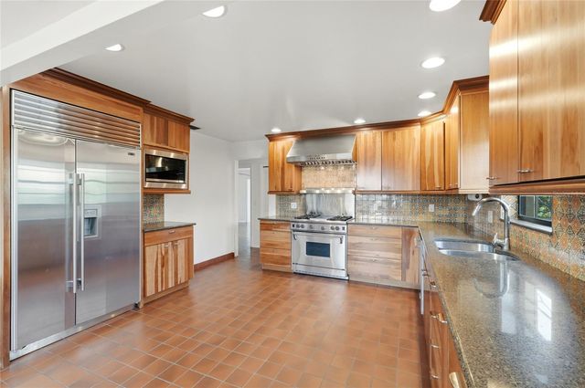 6742 WINTERSET GARDENS ROAD, Winter Haven, FL 33884