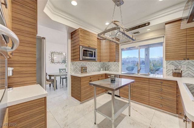 5041 Portraits Place, Las Vegas, NV 89149