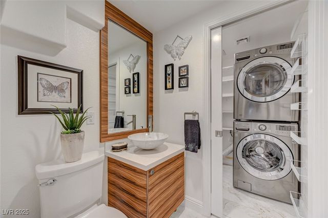 5041 Portraits Place, Las Vegas, NV 89149