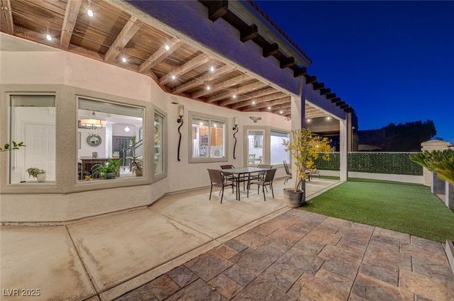 5041 Portraits Place, Las Vegas, NV 89149