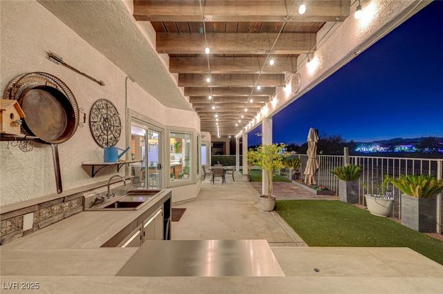 5041 Portraits Place, Las Vegas, NV 89149