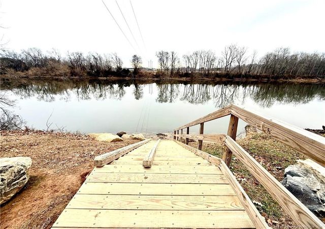 193 Falls of The Cape Drive, Lillington, NC 27546