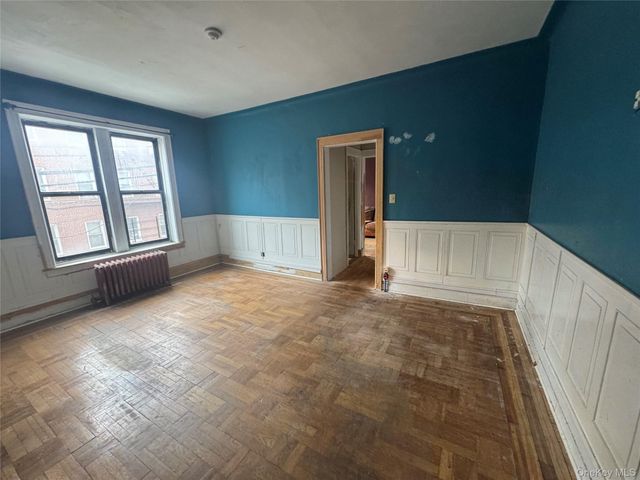 86-03 102 Street 2D, Richmond Hill, NY 11418