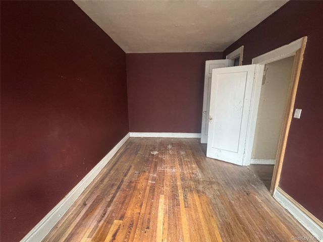 86-03 102 Street 2D, Richmond Hill, NY 11418