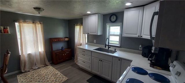 106 Tanner Rd, Greenville Boro, PA 16125