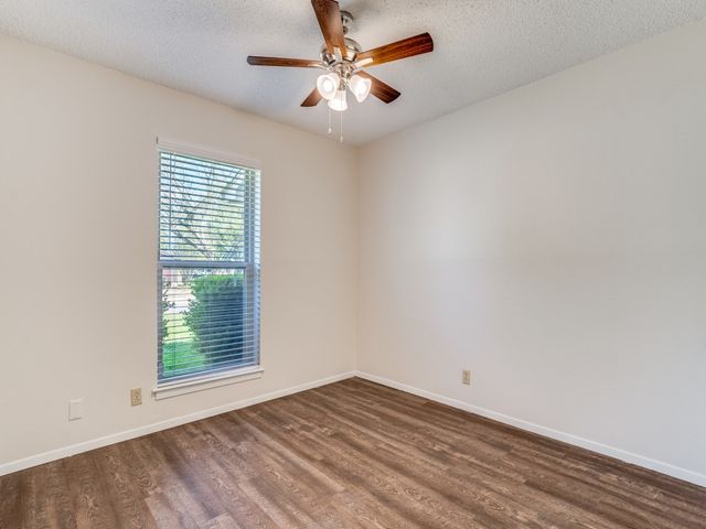 1108 Briar Court, Benbrook, TX 76126