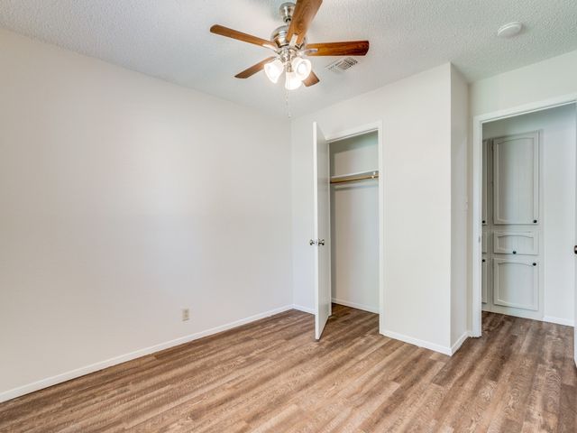 1108 Briar Court, Benbrook, TX 76126