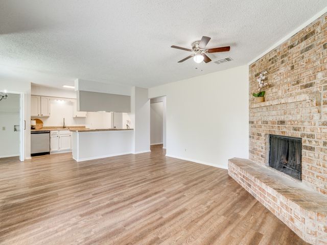 1108 Briar Court, Benbrook, TX 76126