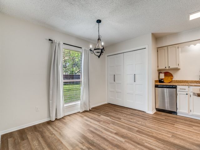 1108 Briar Court, Benbrook, TX 76126