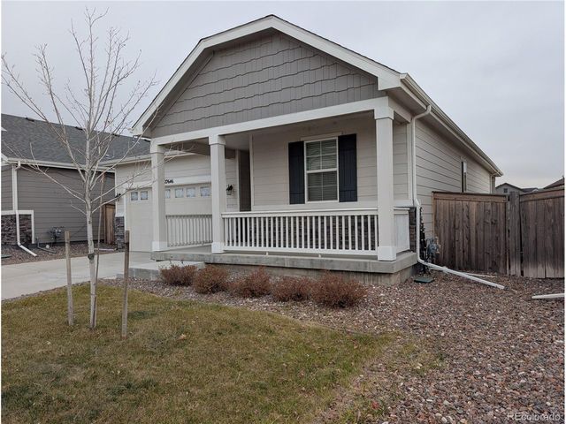 27646 E 10th Dr, Aurora, CO 80018