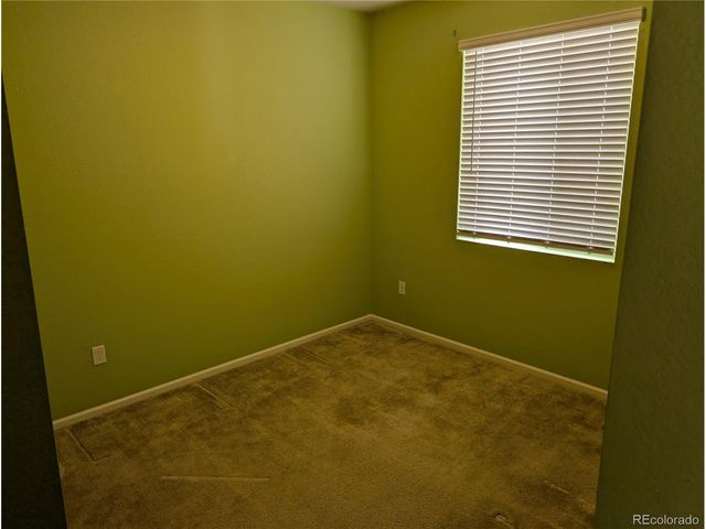 27646 E 10th Dr, Aurora, CO 80018