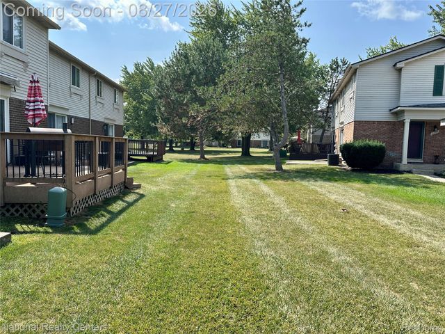 2057 W FRANKLIN Drive 41, Canton Charter Township, MI 48187