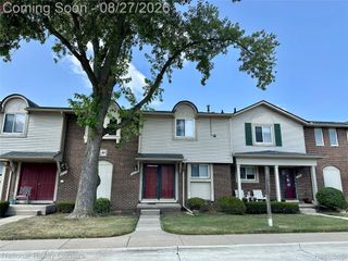 2057 W FRANKLIN Drive 41, Canton Charter Township, MI 48187