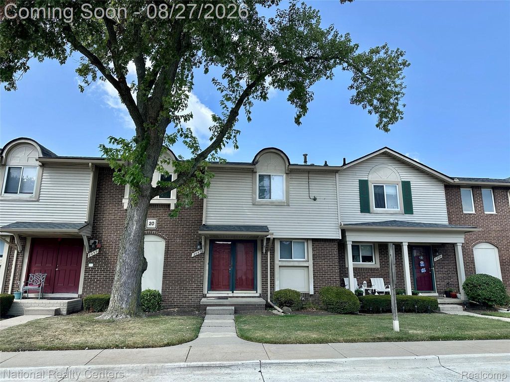 2057 W FRANKLIN Drive 41, Canton Charter Township, MI 48187