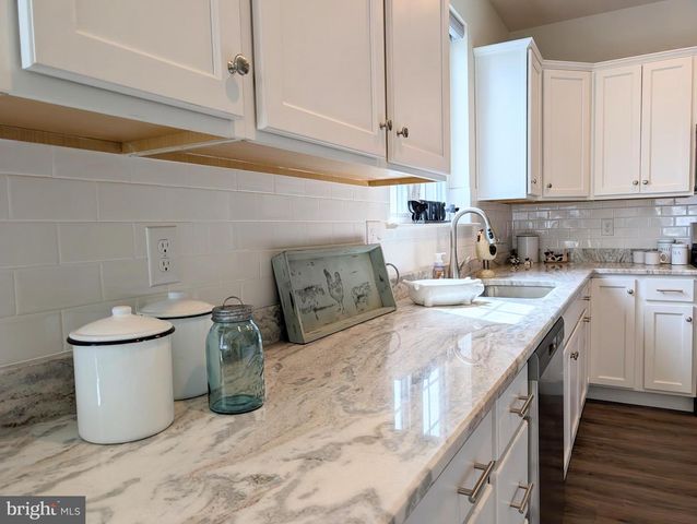 19 PRESTWICK LN, Williamstown, NJ 08094