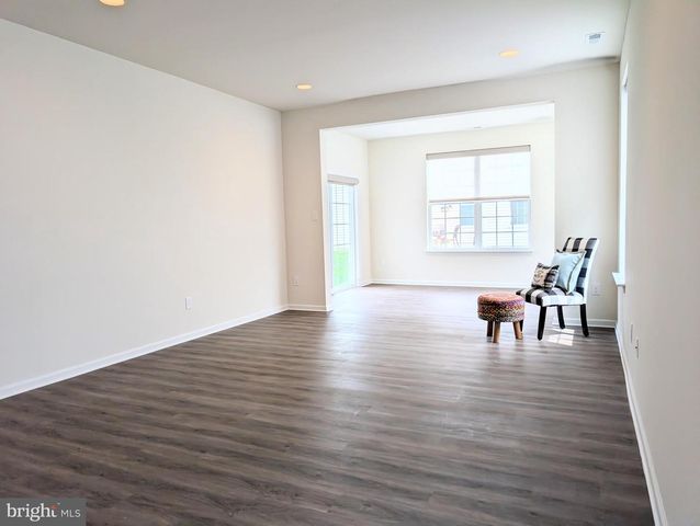 19 PRESTWICK LN, Williamstown, NJ 08094