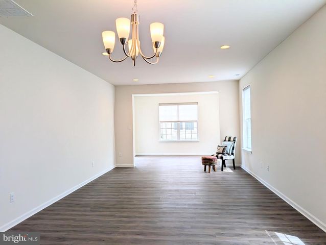 19 PRESTWICK LN, Williamstown, NJ 08094