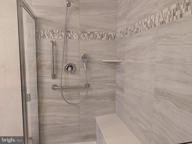 19 PRESTWICK LN, Williamstown, NJ 08094