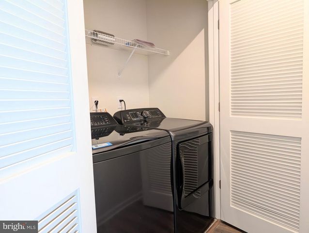 19 PRESTWICK LN, Williamstown, NJ 08094