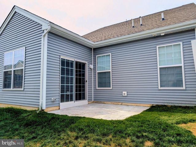 19 PRESTWICK LN, Williamstown, NJ 08094